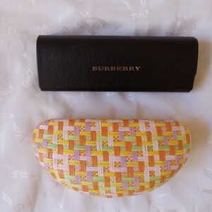 Burberry Black and Multicolor Sunglasses Case Set